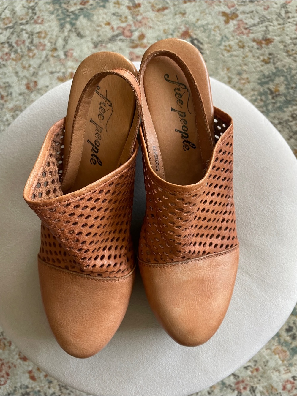 Free People Logan Tan Perforated Leather Slingback Clog Heels - Picture 10 of 15